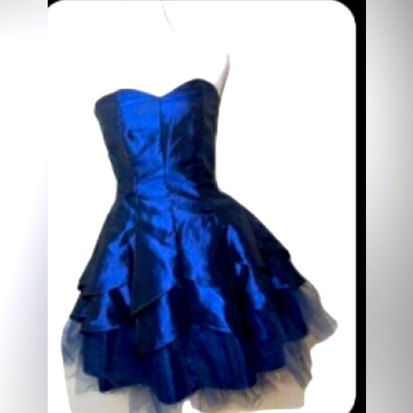 Jolie sweet heart dress. - Picture 1 of 5